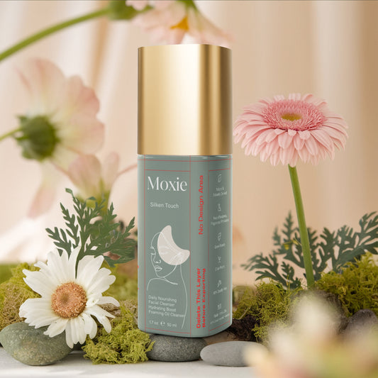 Milky Oil Foaming Cleanser Gold Cap